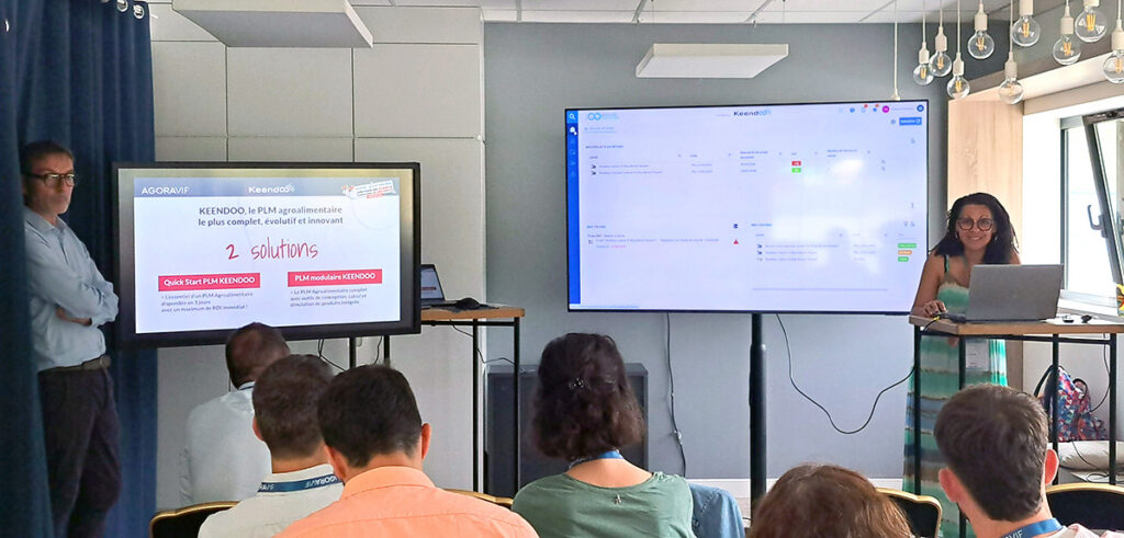 Atelier démo de Quick Start PLM Keendoo à Agoravif, les 16 et 17 juin, animé par Hélène Sainton (Keendoo) et Denis Poissel (Vif Software).